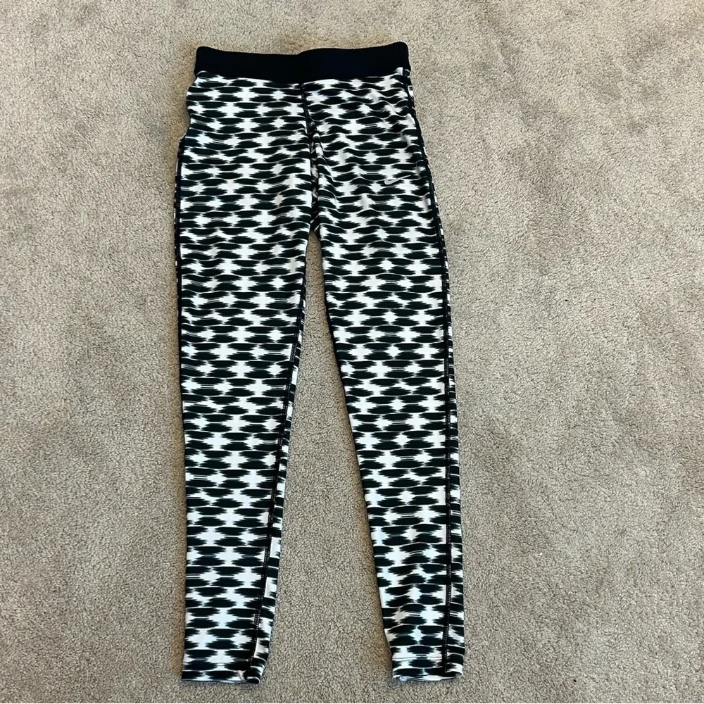 Nike Run Fast Live Fearless Black White Printed Performance Leggings XS NWOT